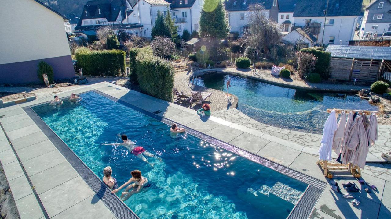 Flair Hotel Nieder Bestwig Buitenkant foto