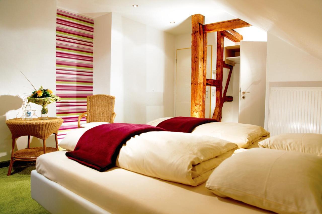 Flair Hotel Nieder Bestwig Buitenkant foto