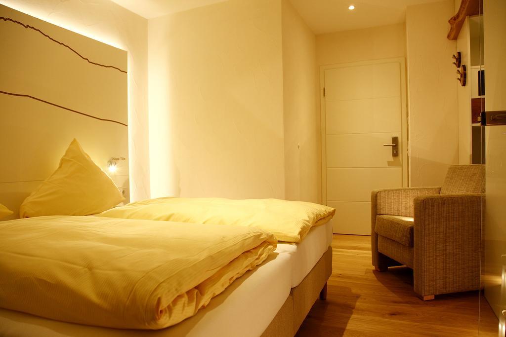 Flair Hotel Nieder Bestwig Buitenkant foto